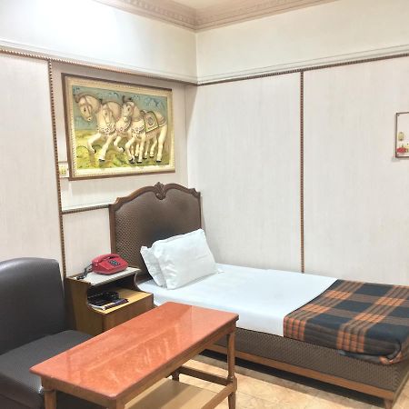 Nalanda Hotel Jamshedpur Extérieur photo