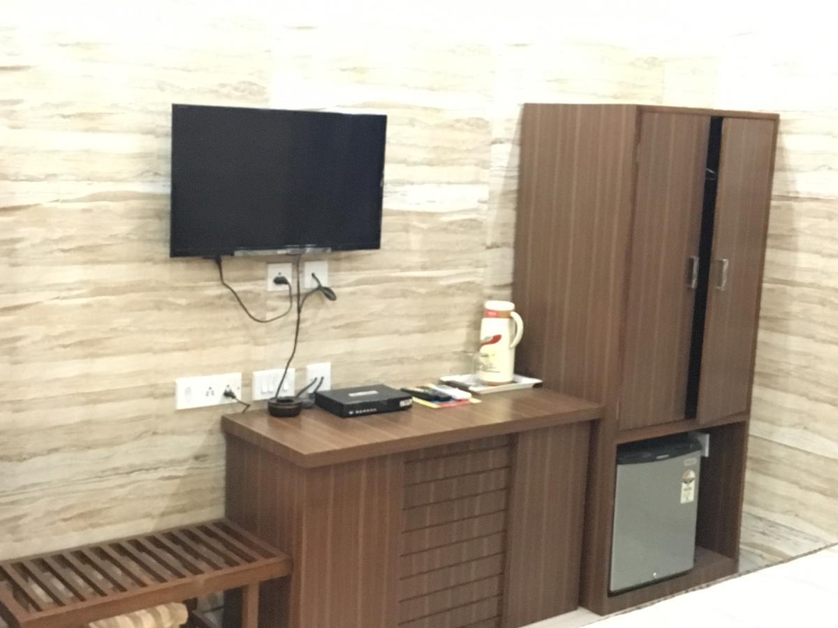 Nalanda Hotel Jamshedpur Extérieur photo